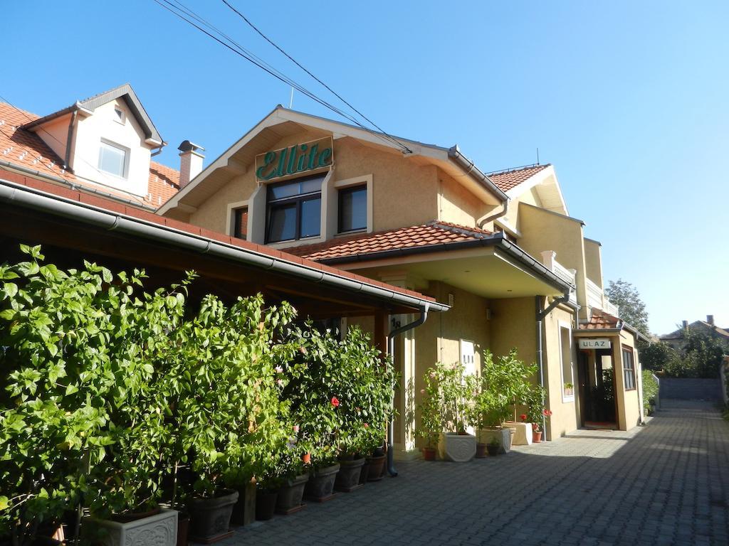Guesthouse Ellite Požarevac Exterior foto